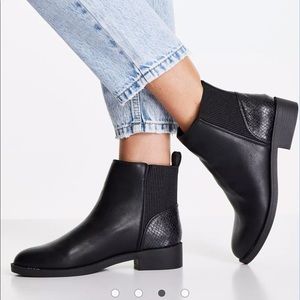 Black Chelsea Boots - London Rebel